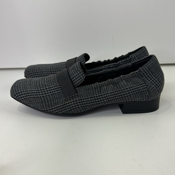 Clarks Grey Houndstooth Slip on Loafer Shoes size 9 - Picture 5 of 11